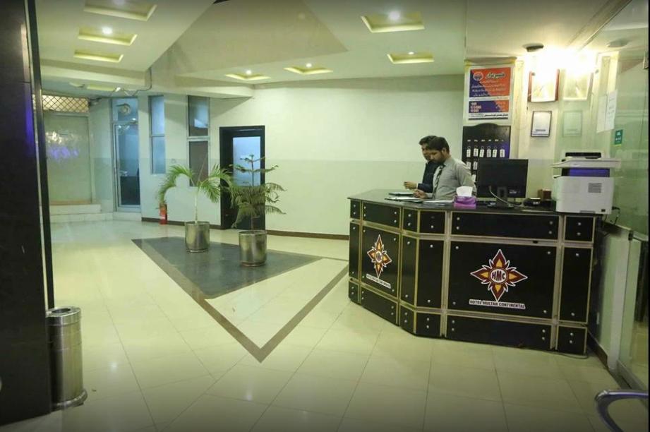 Hotel Multan Continental Exterior photo
